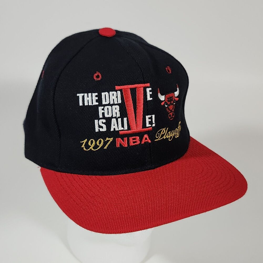 Vintage 1997 Chicago Bulls Hat NBA Playoffs The Drive for 5 is Alive HeadMaster